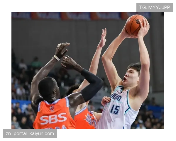 青岛国信水产力克北京北控，杨瀚森贡献20分14篮板8助攻准三双